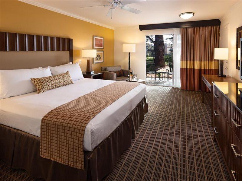 Half Moon Bay Lodge Hotel 3*