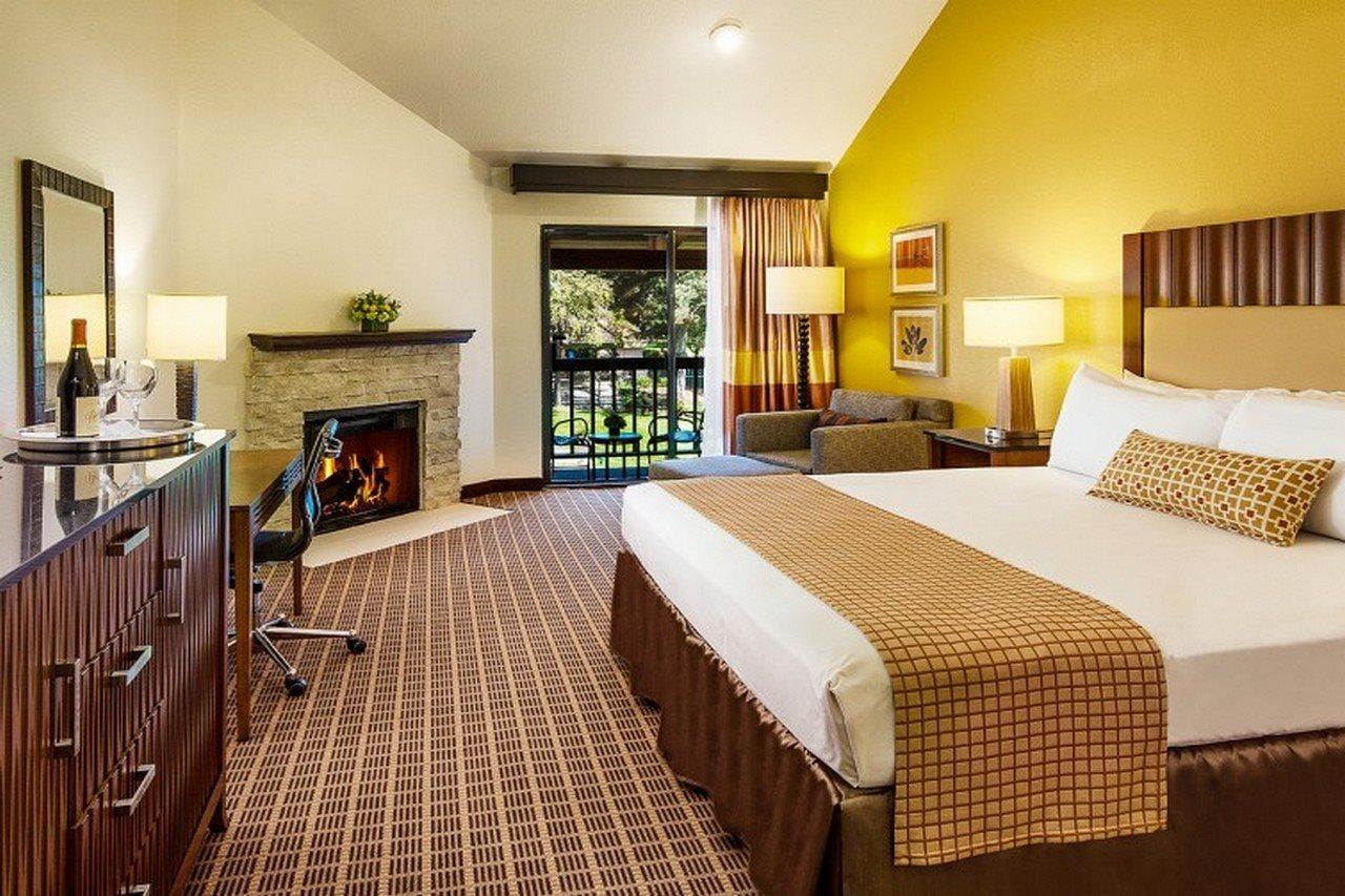 Half Moon Bay Lodge Hotel 3*