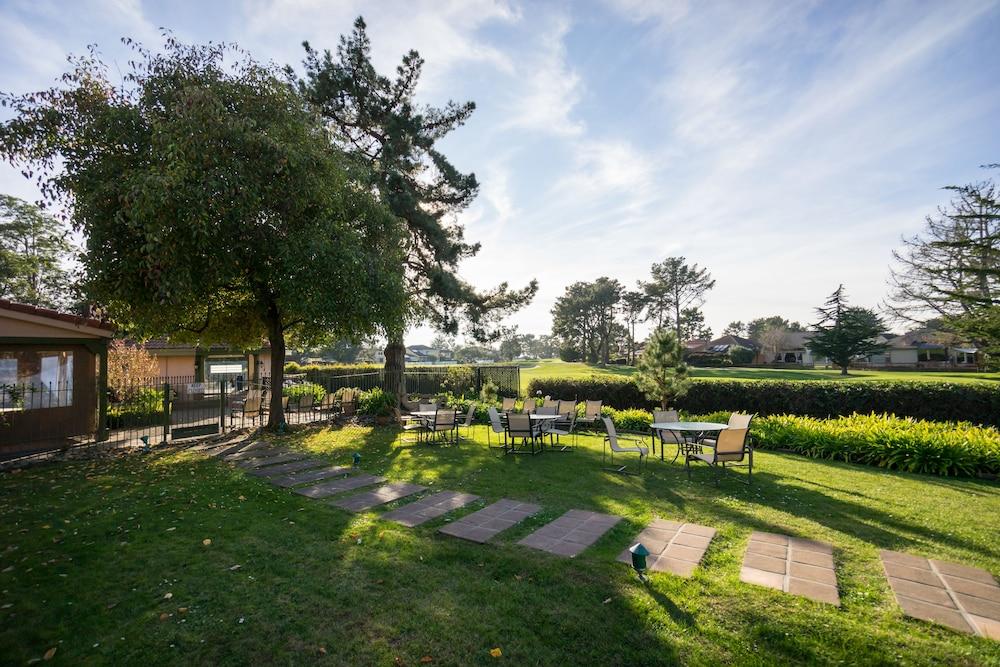 Hotel Half Moon Bay Lodge 3*
