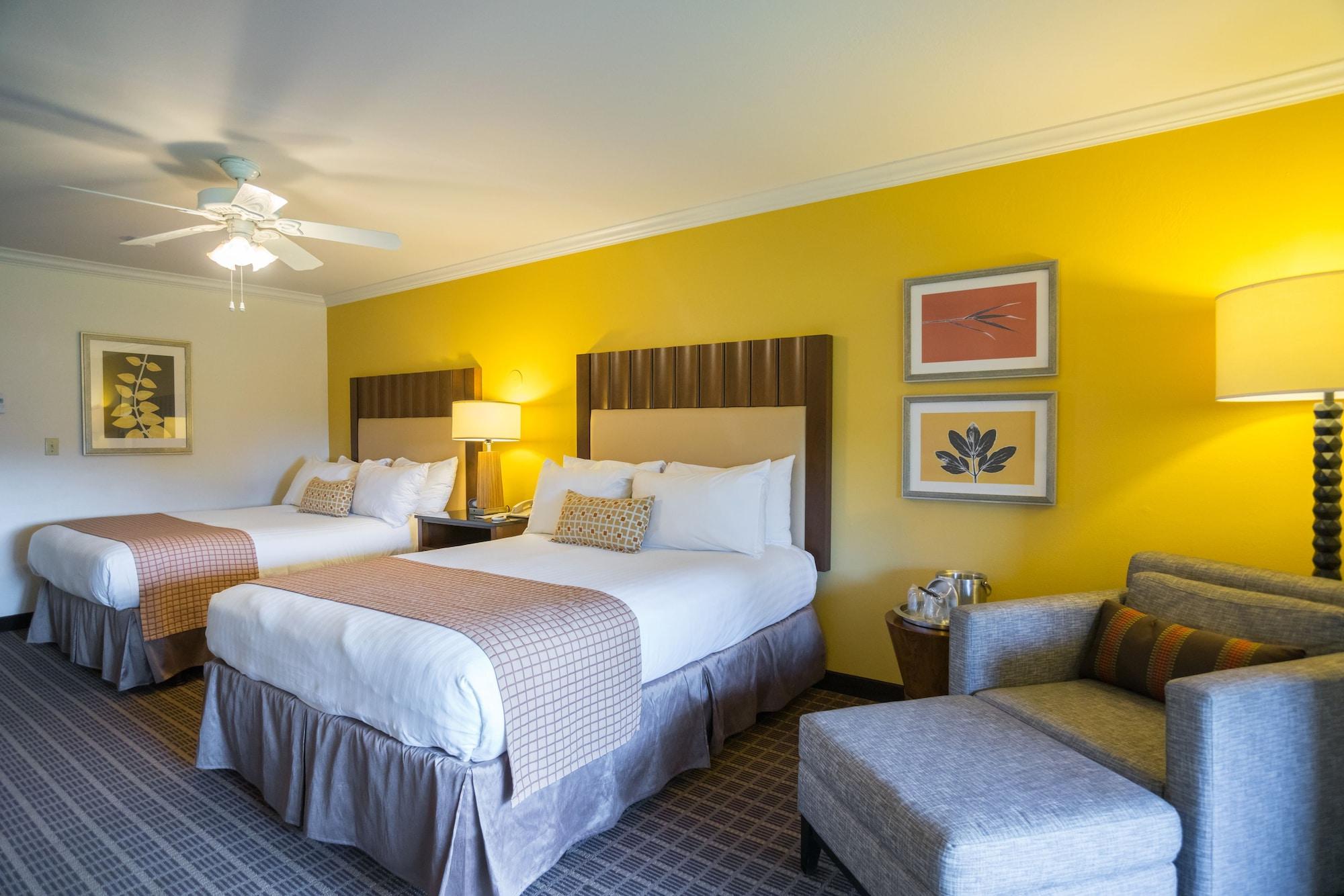 Hotel Half Moon Bay Lodge