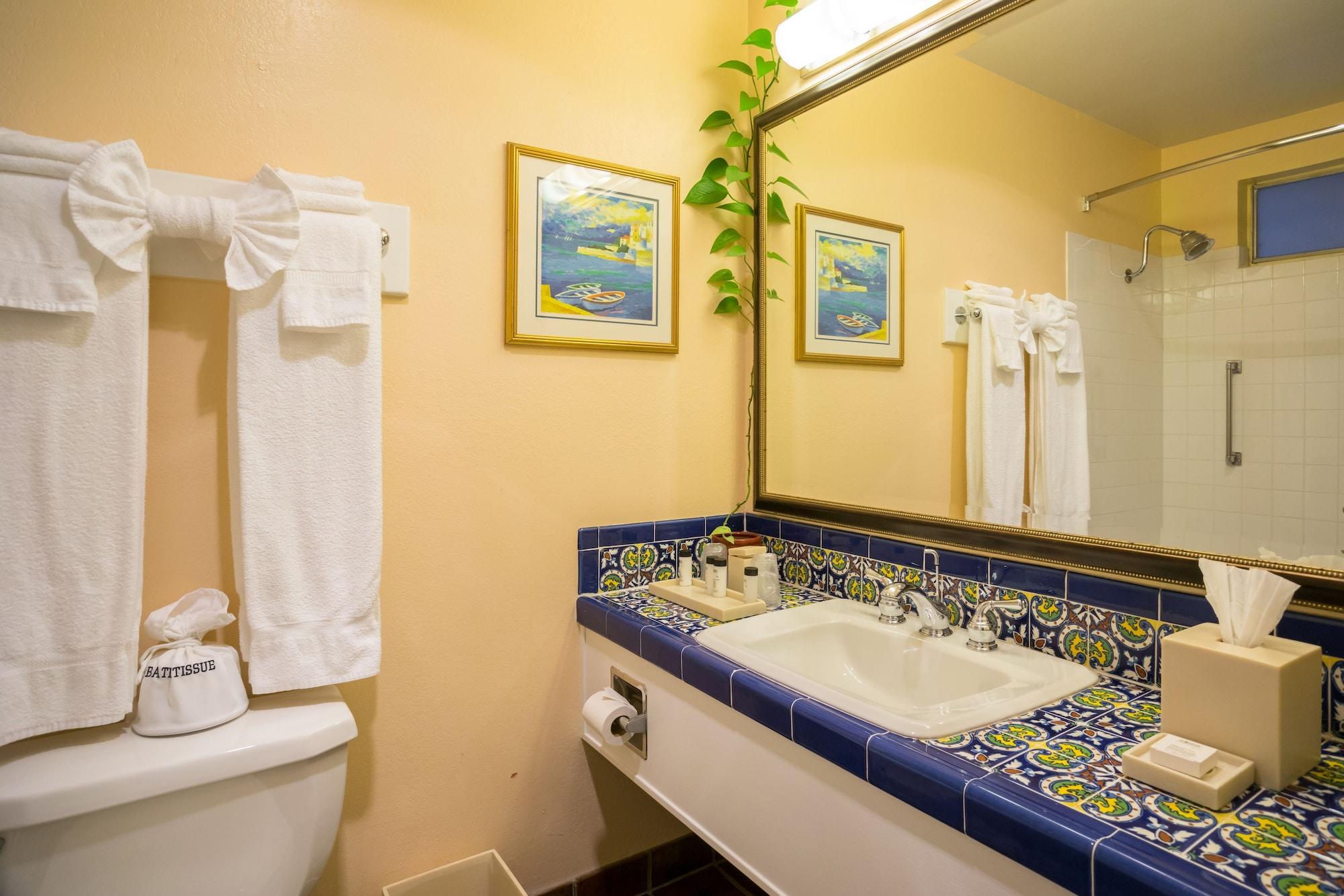 Half Moon Bay Lodge